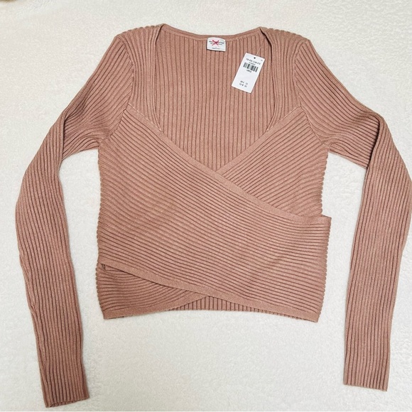 Abercrombie & Fitch LuxeLoft Slim Wrap RIBBED Sweater TAN Brown Size LARGE NWT - Picture 2 of 11